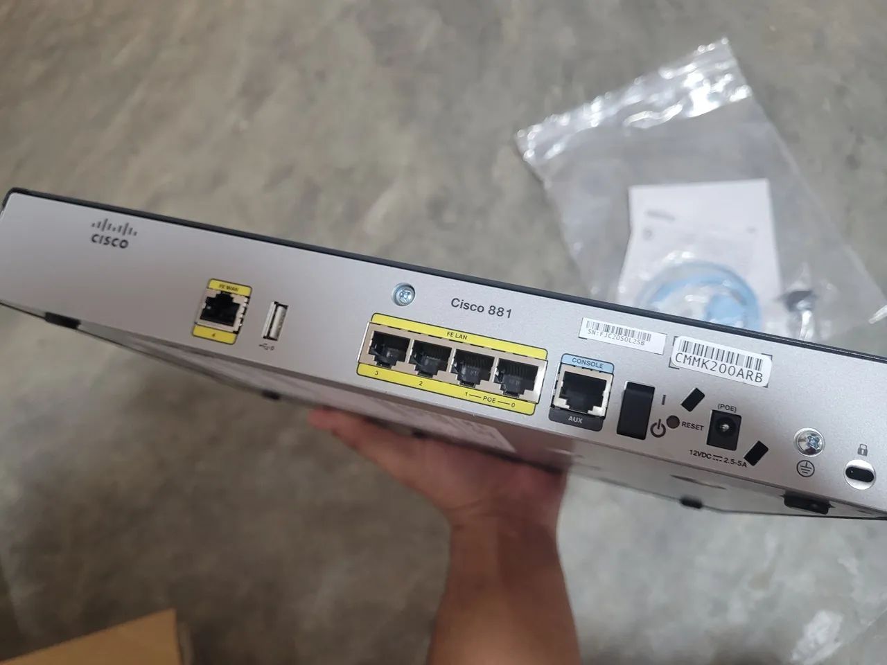 Roteador Cisco 881 (C881-K9) - Na Caixa, Completo e Impecável - Ideal P/ Lab CCNA - Foto 5