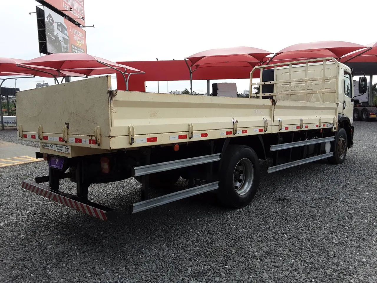 Volkswagen 15.190 E Constellation 2p (diesel)(E5) 2018/2019 Vamos Seminovos GOIANIA - Foto 4