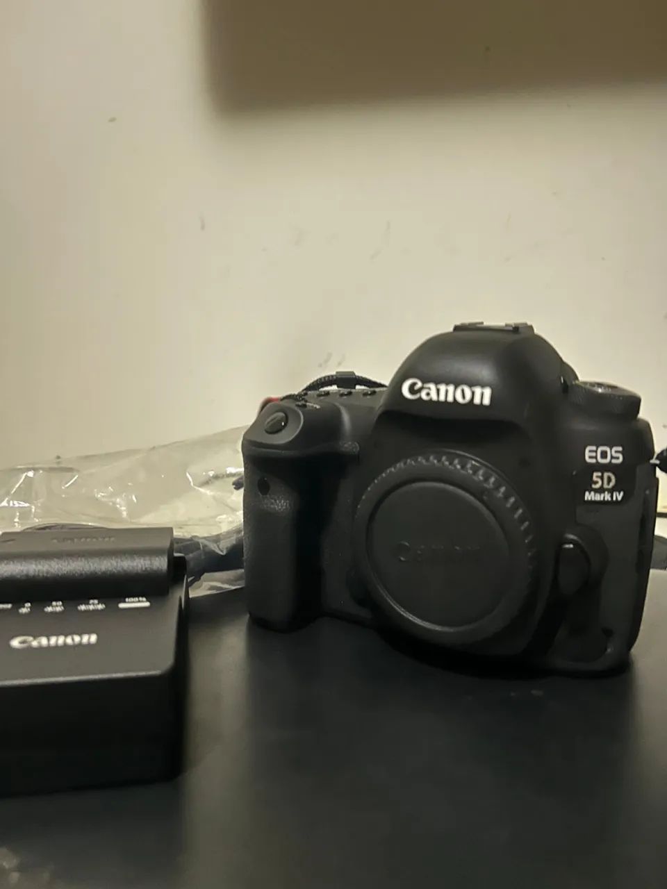 Canon EOS 5D Mark IV - Corpo - Foto 2