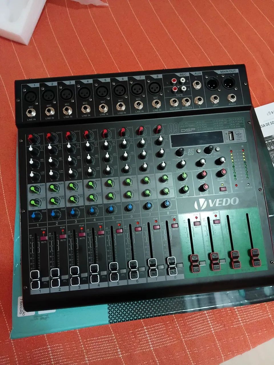 Mesa de som amplificada  - Foto 2