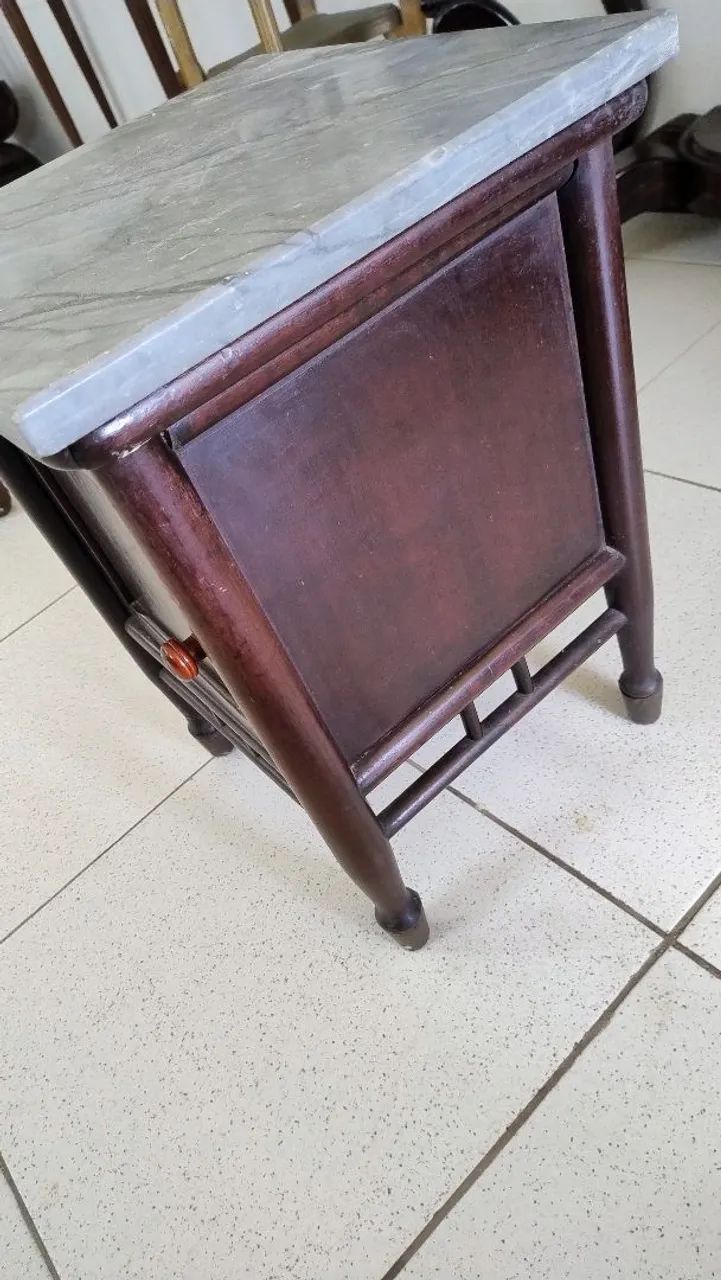 Mesinha de cabeceira  - Foto 3