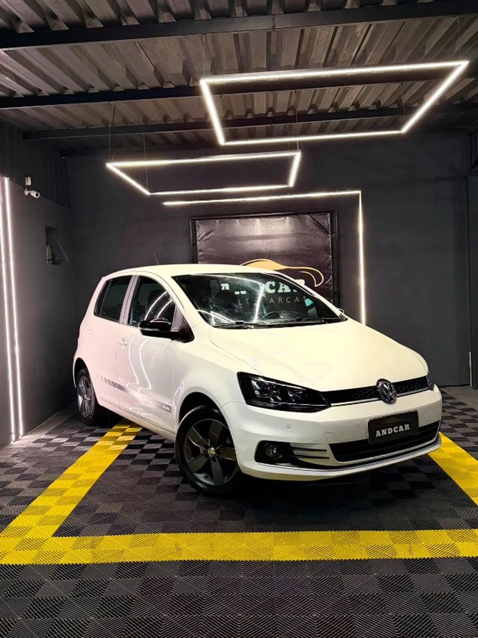 Volkswagen Fox RUN 1.6 Flex 8V 5P 2017
