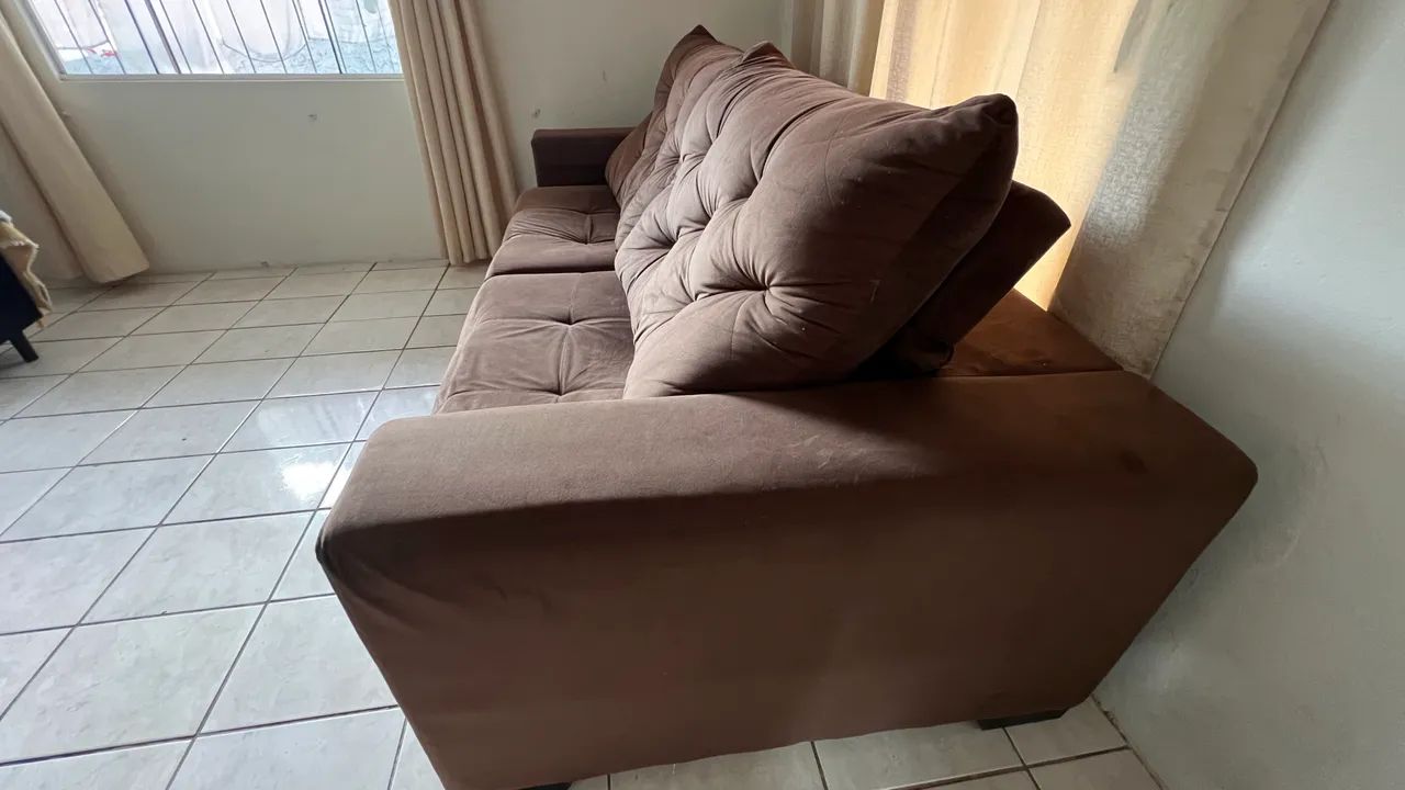 SOFÁ RETRÁTIL E RECLINÁVEL 