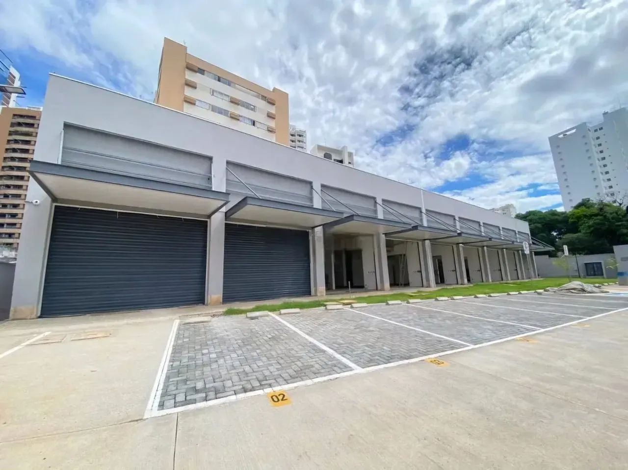 ALUGO SALÃO COMERCIAL NA REGIÃO DO GOIABEIRAS DE 100M2 - Cuiabá/MT - Foto 3