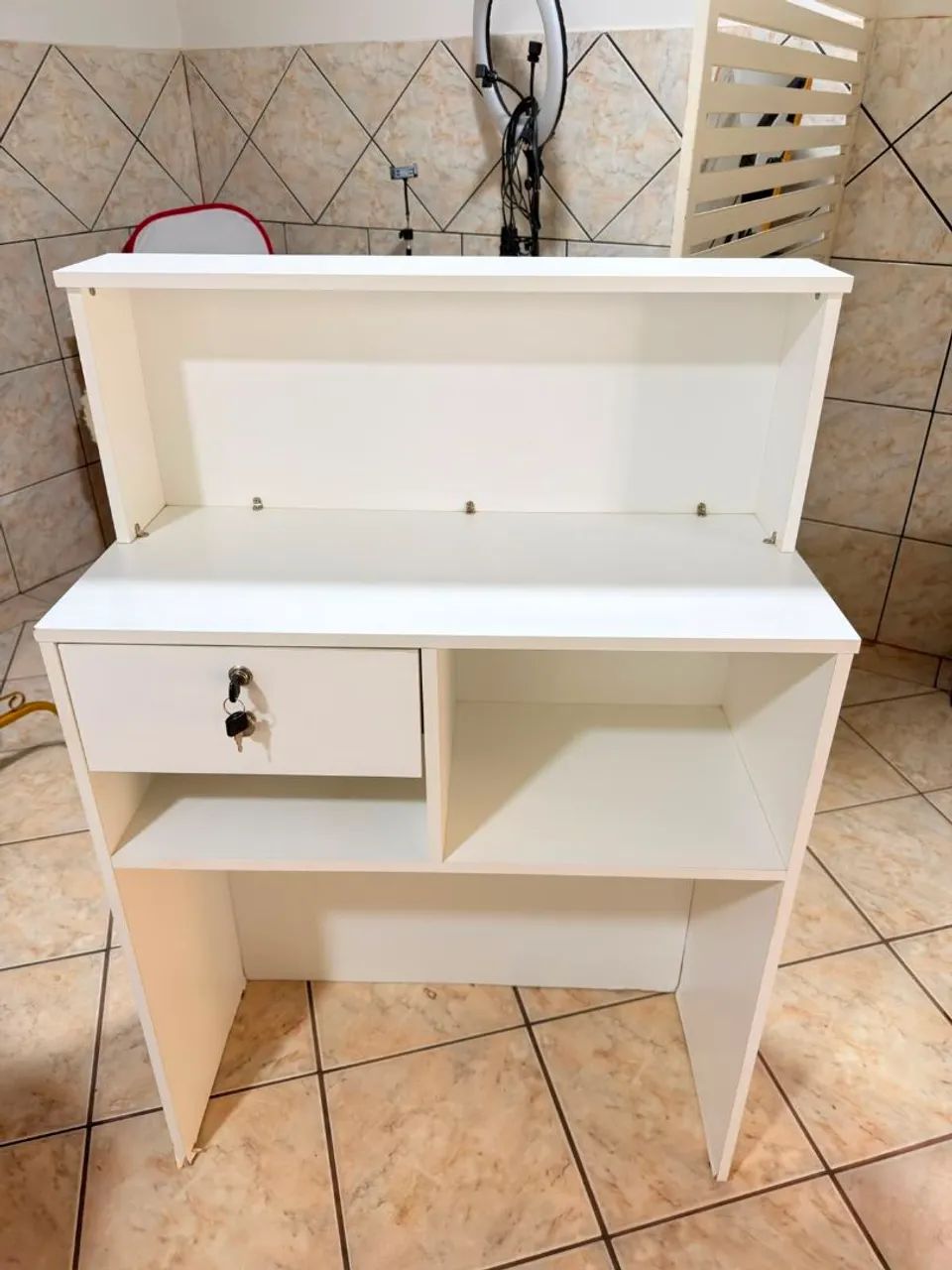 Vende-se balcão de recepção para salão  - Foto 3