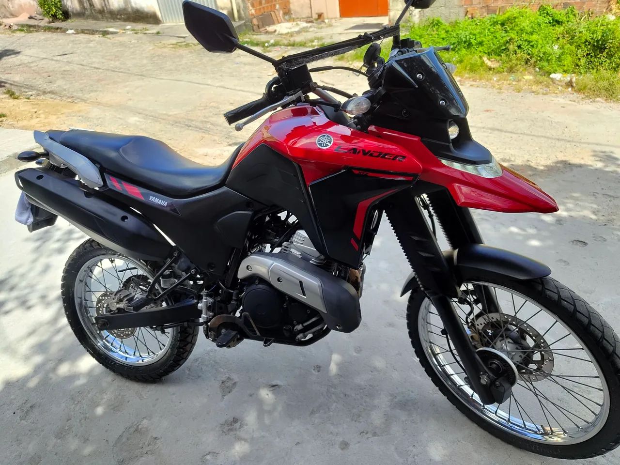 LANDER 250 - Foto 2