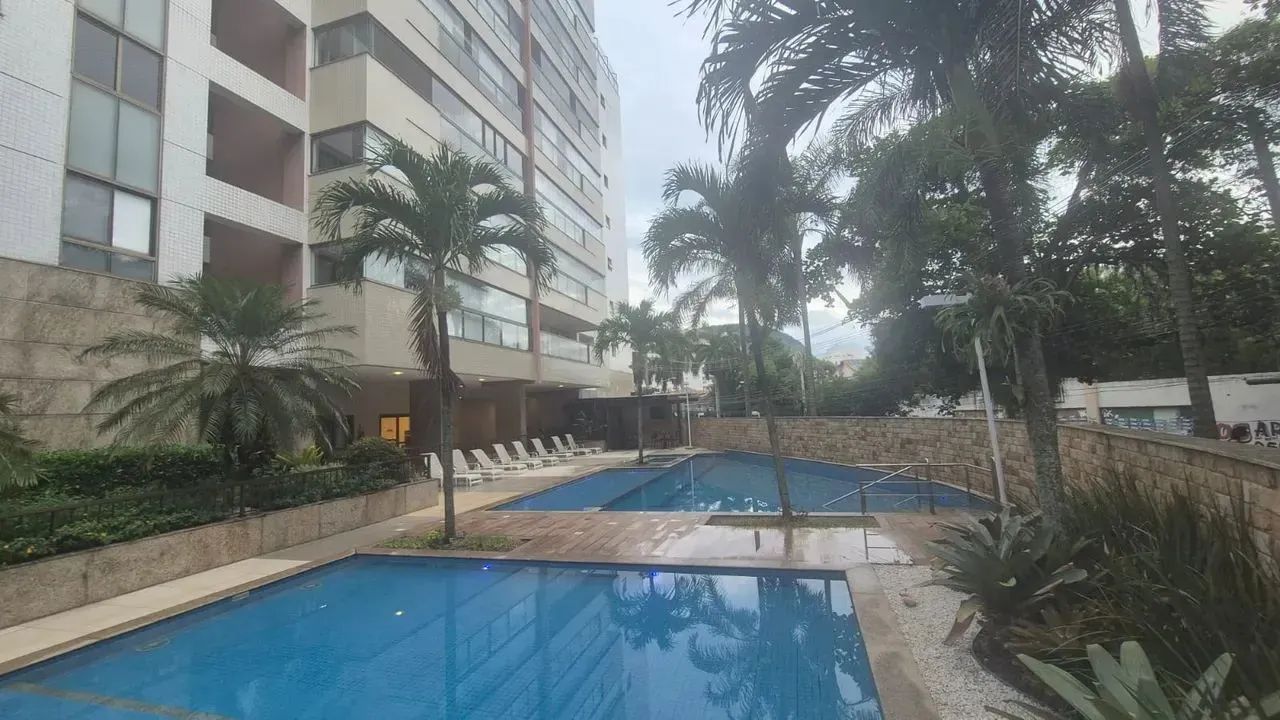 Imóvel para venda com 227 metros quadrados com 5 quartos