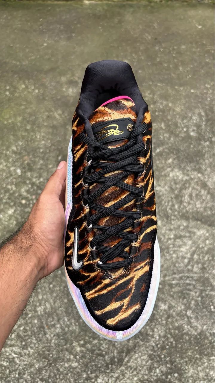 Lebron 23 Heat Wave - Tamanho 44 - Foto 2