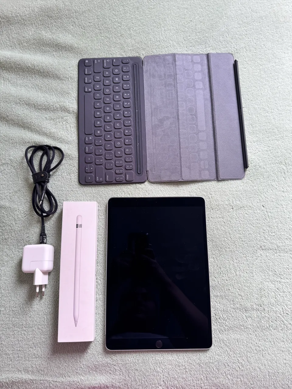 iPad Air M2 13 256GB com Apple Pencil Pro - Impecável - Tablets e