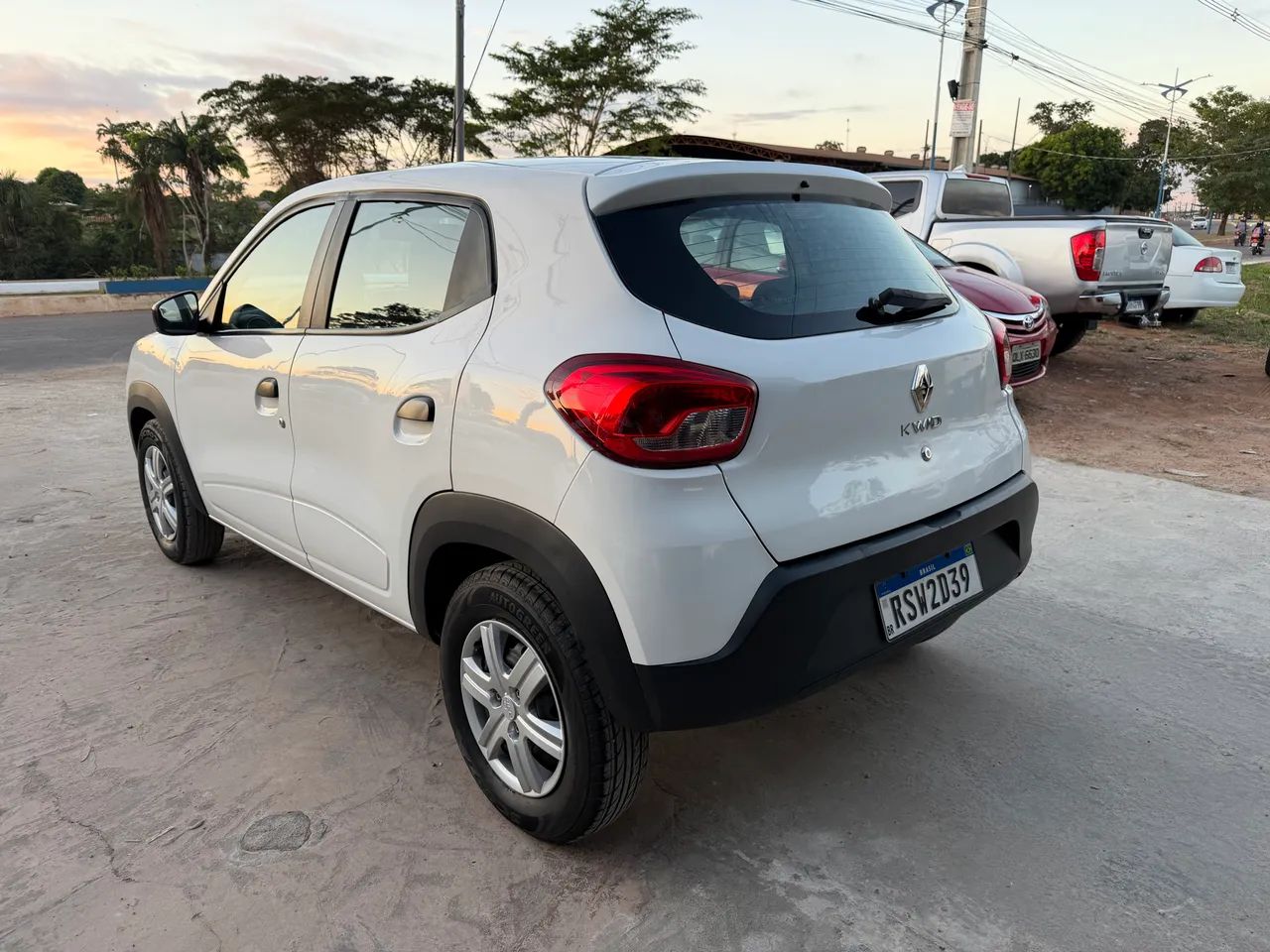 Renault Kwid Zen 1.0 Flex 12V 5P Mec. 2022 - Foto 4