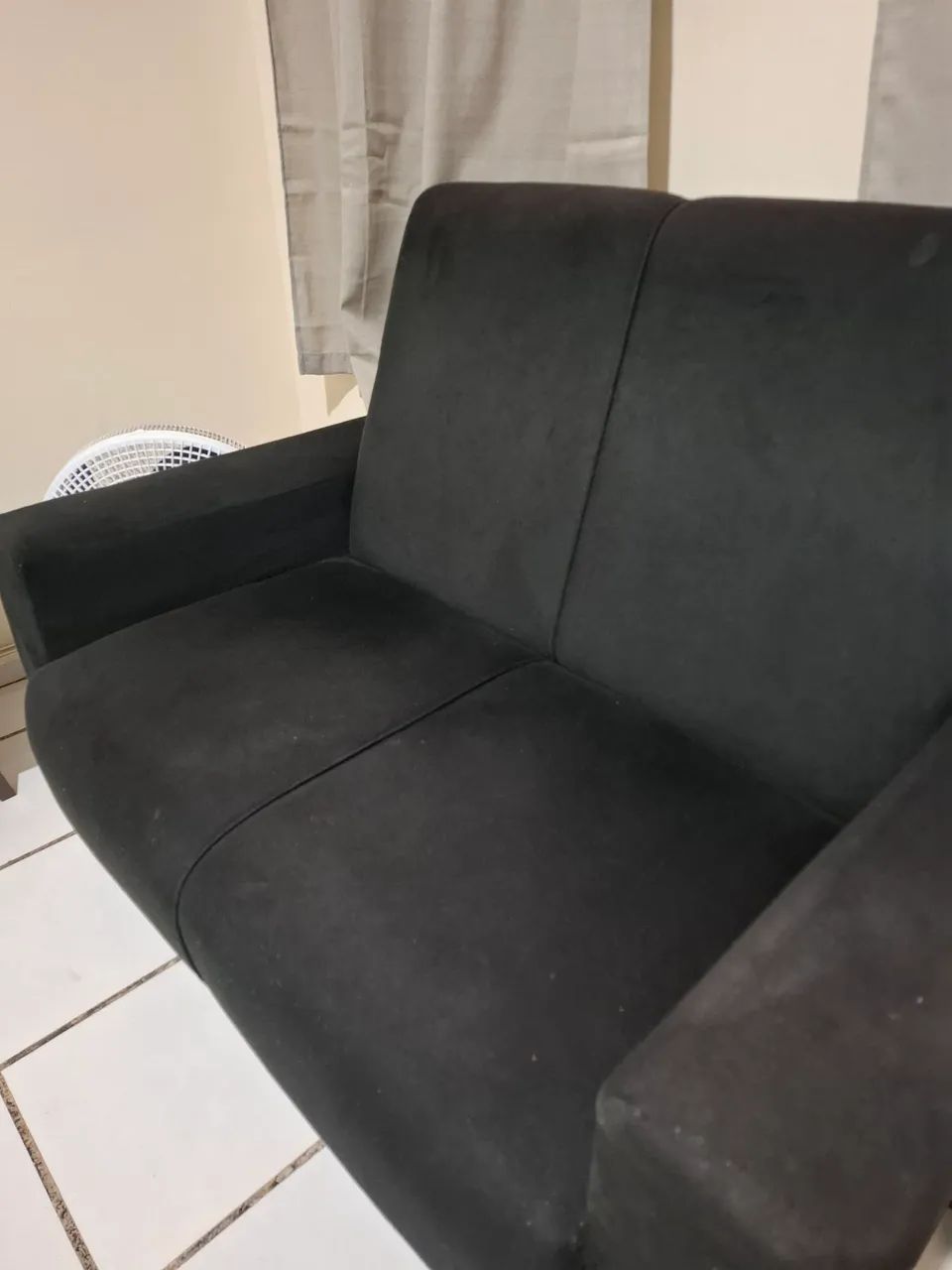 Kit Sofá 2 lugares+ 2 poltronas pés palitos USADOS - Foto 3