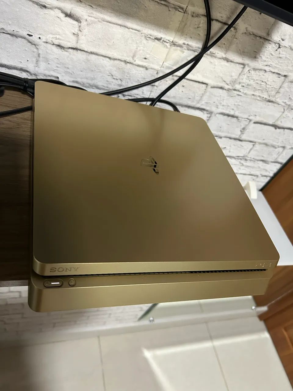 PlayStation 4 edição gold - Foto 2