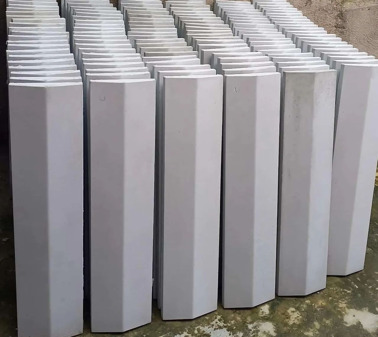 Pingadeiras de muro  - Foto 3