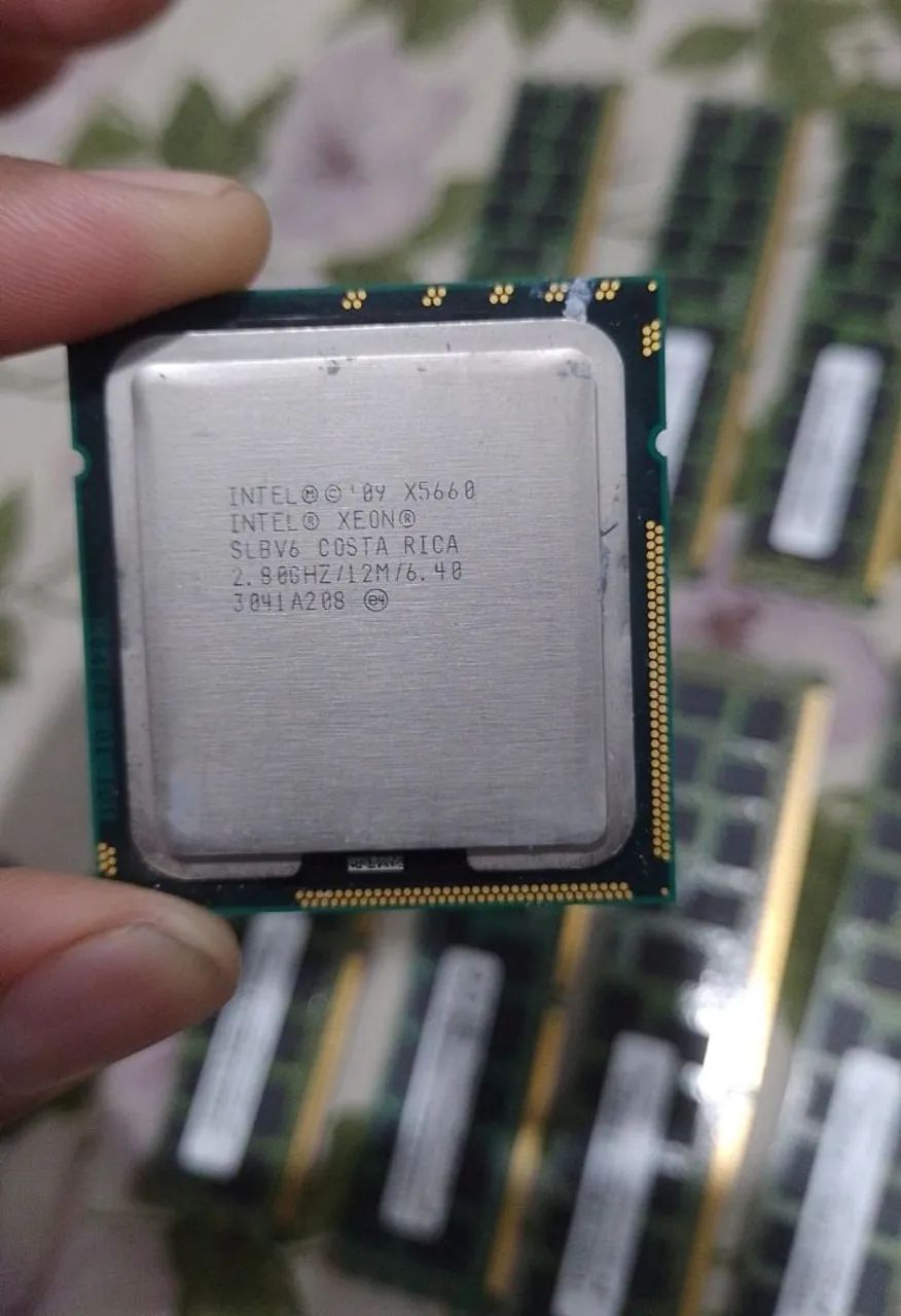 Processador Xeon X5660 socket 1366 (Intel)