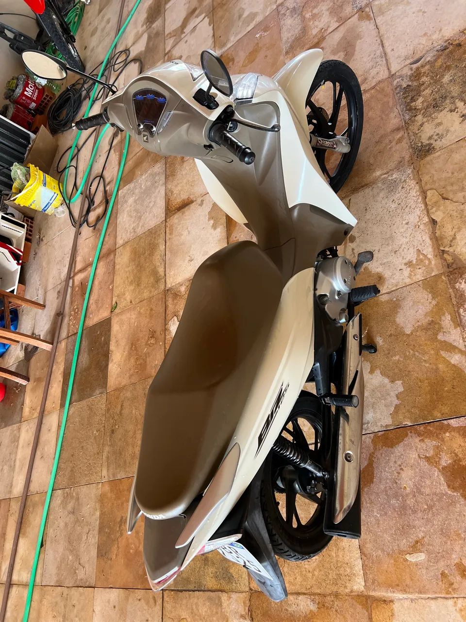 Moto muito nova - Foto 2
