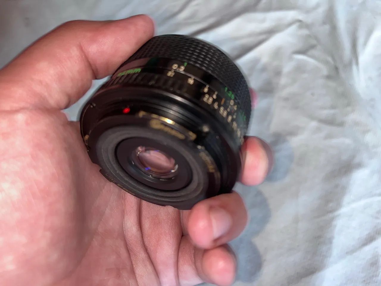 Lente Canon FD 24mm f/2.8 com mount adaptado para Ef (Funciona em Dslrs) - Foto 6