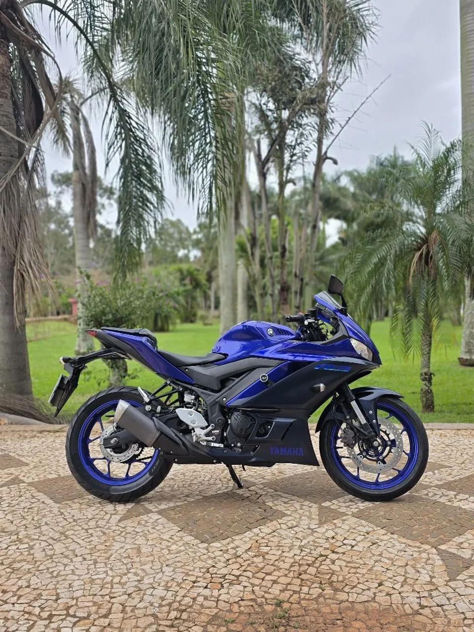 Yamaha R3  - Foto 4