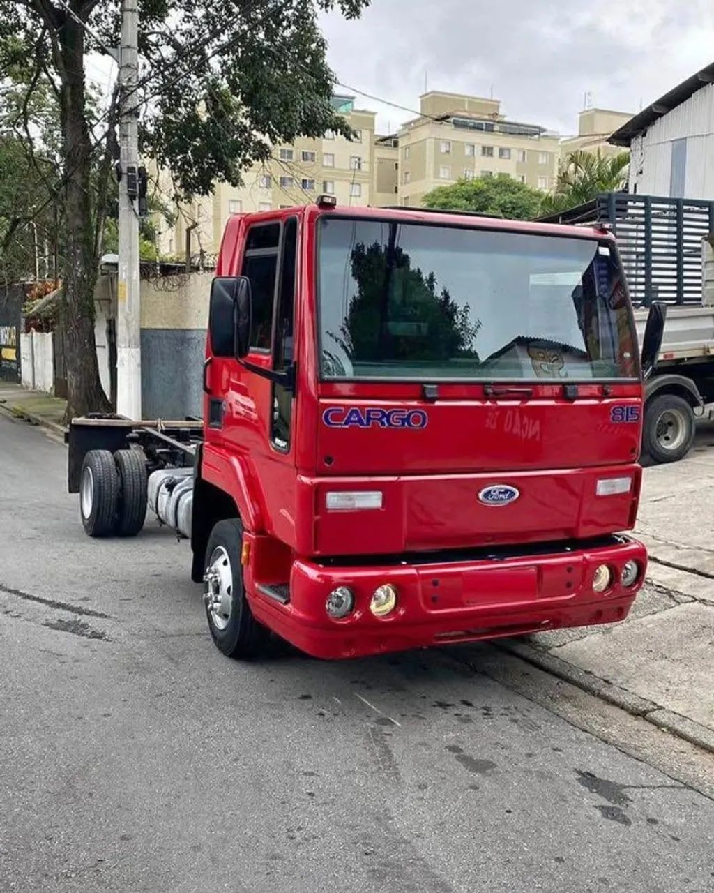FORD CARGO 815 CHASSI 2002 - Foto 2