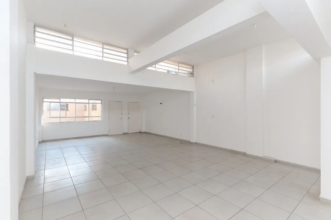 Casa comercial para venda em Pinheiros, 154m²
