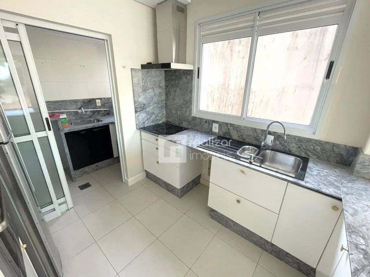 Apartamento Residencial para venda e locação, Centro, Florianópolis - AP0344. - Foto 4
