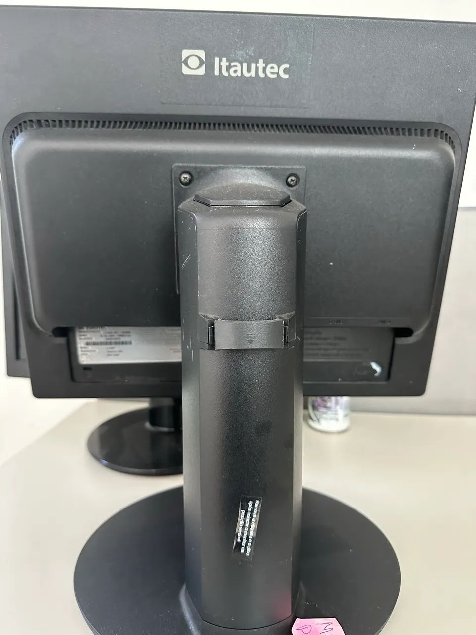 Monitor Itautec 17.5? 