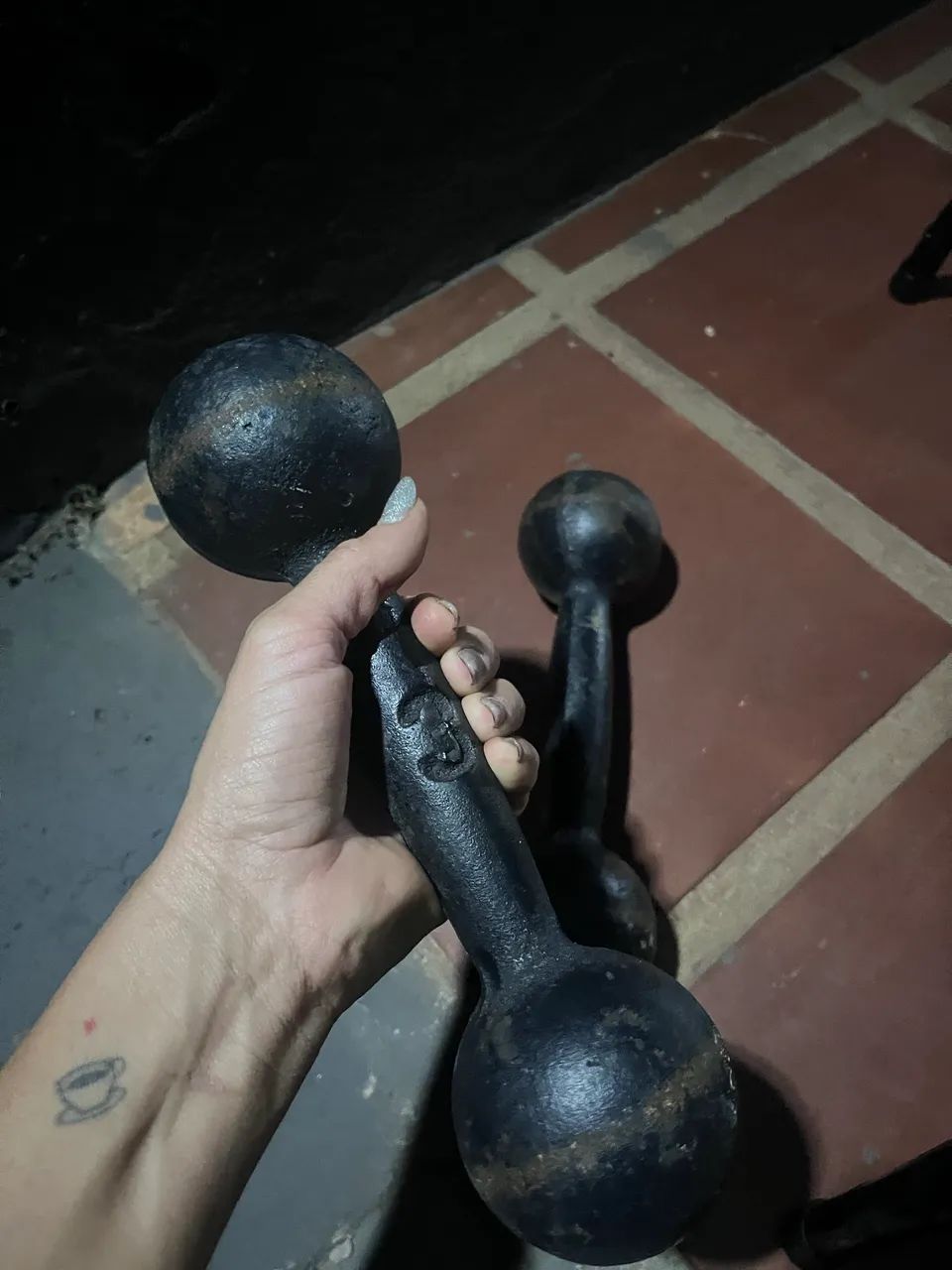 Par  halter 3kg ferro pintado - Foto 4