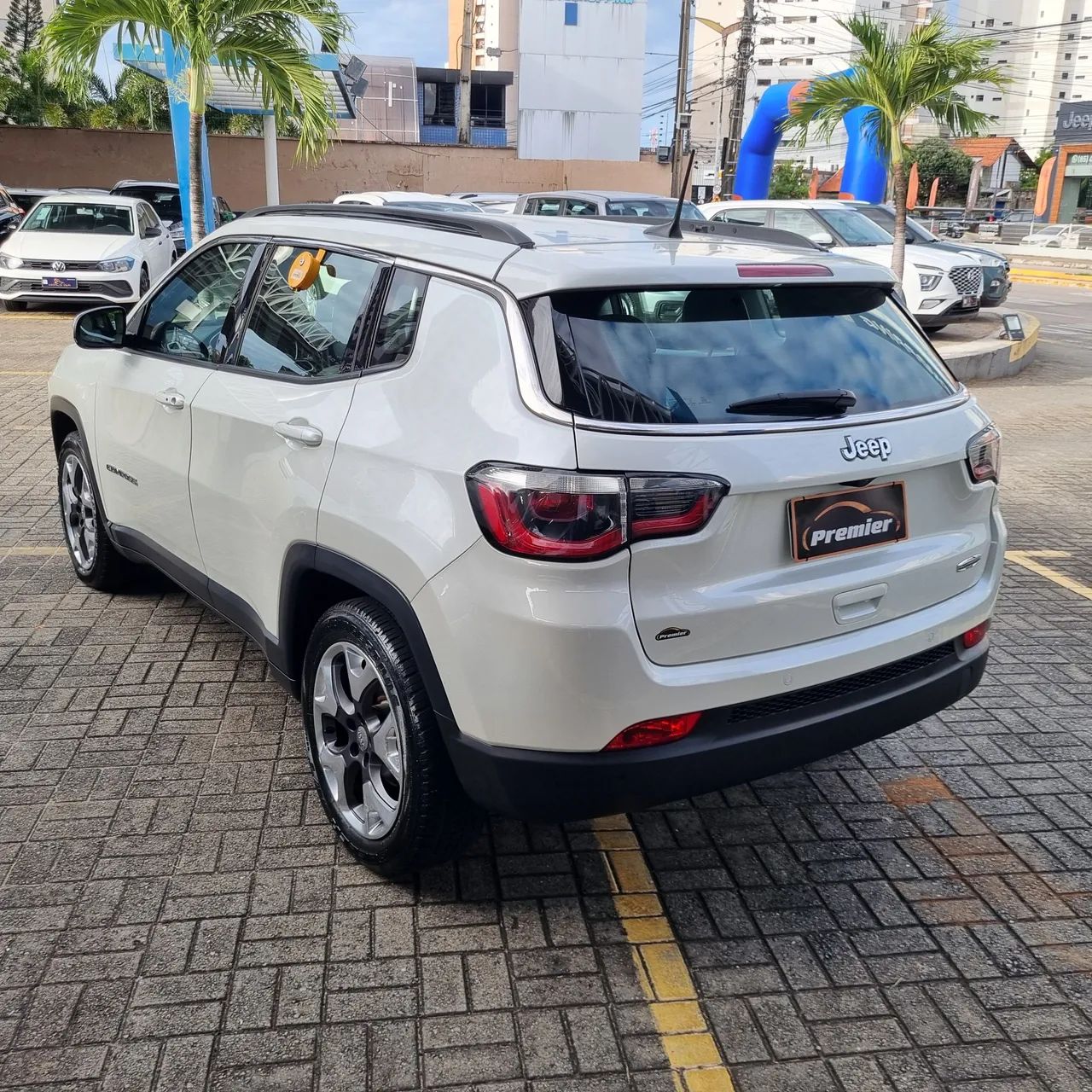 Jeep Compass Longitude 2.0 4X2 Flex 16V Aut. 2019 - Foto 2