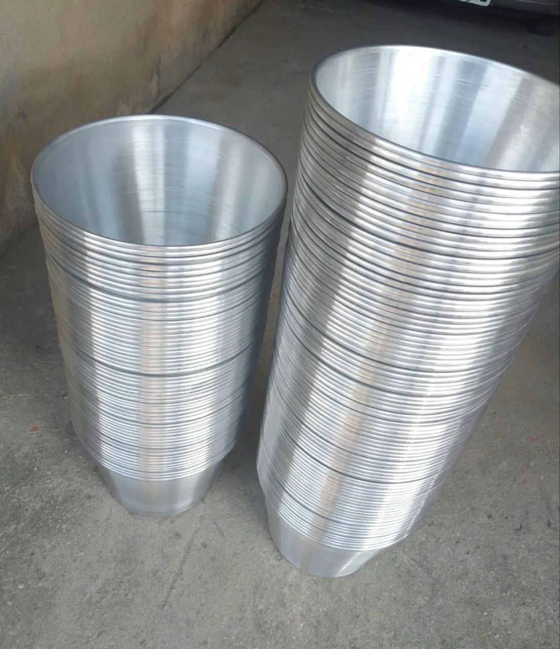 Baldes aluminio e plastico489093411677808642