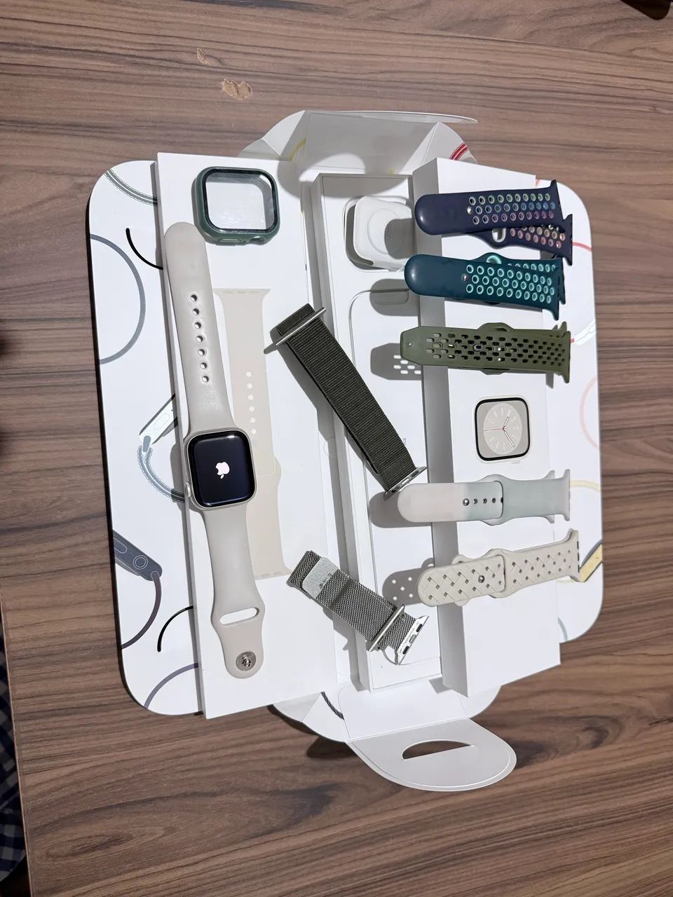 Apple Watch Séries 8 41mm Estelar GPS
