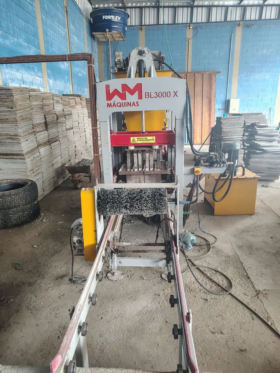 Maquinas industrial de blocos e canaletas.  - Foto 4