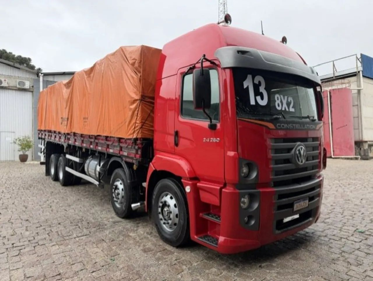 VOLKSWAGEN 24-280 E Constel. 8x2 (E5)
