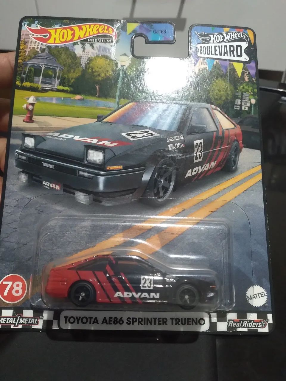 Hot Wheels Premium Toyota AE86 Sprinter Trueno