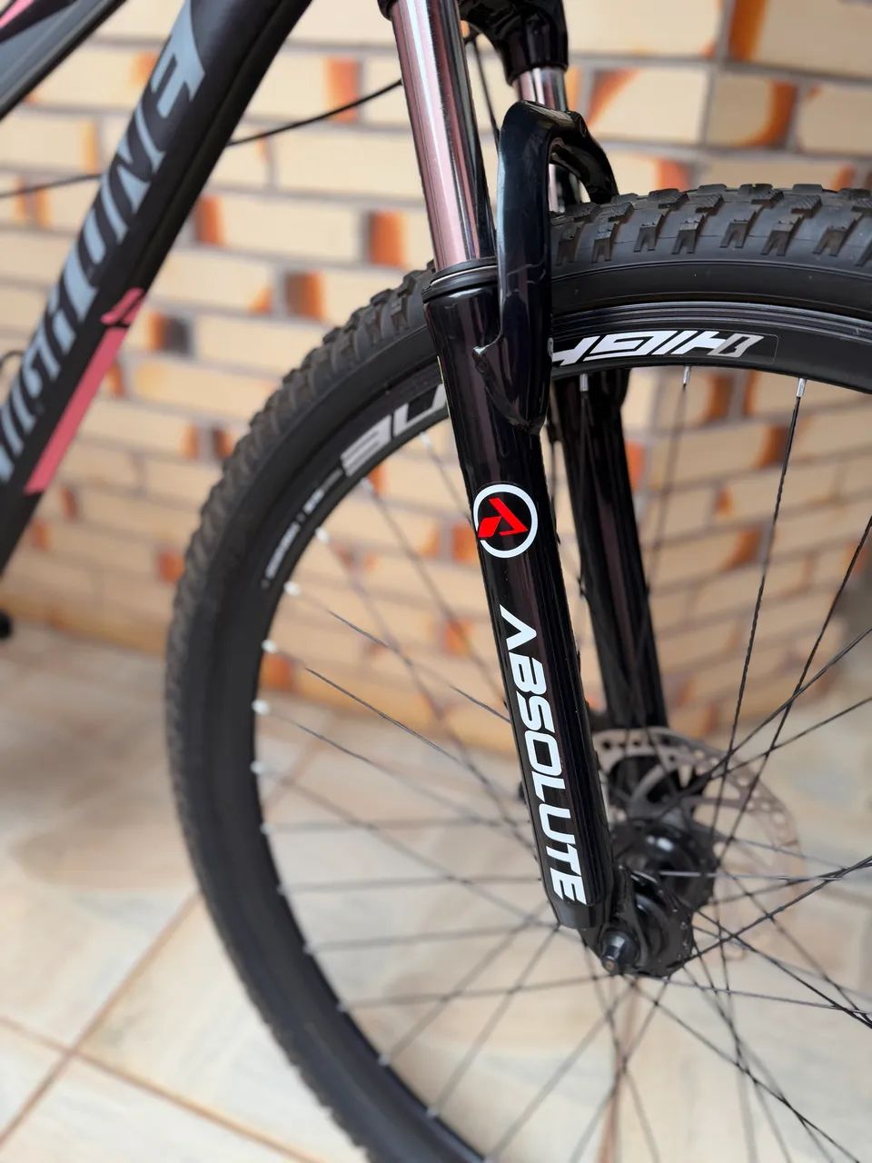 Bicicleta High One Aro 29 | Freio a disco | Shimano | Suspensão Absolute  - Foto 5