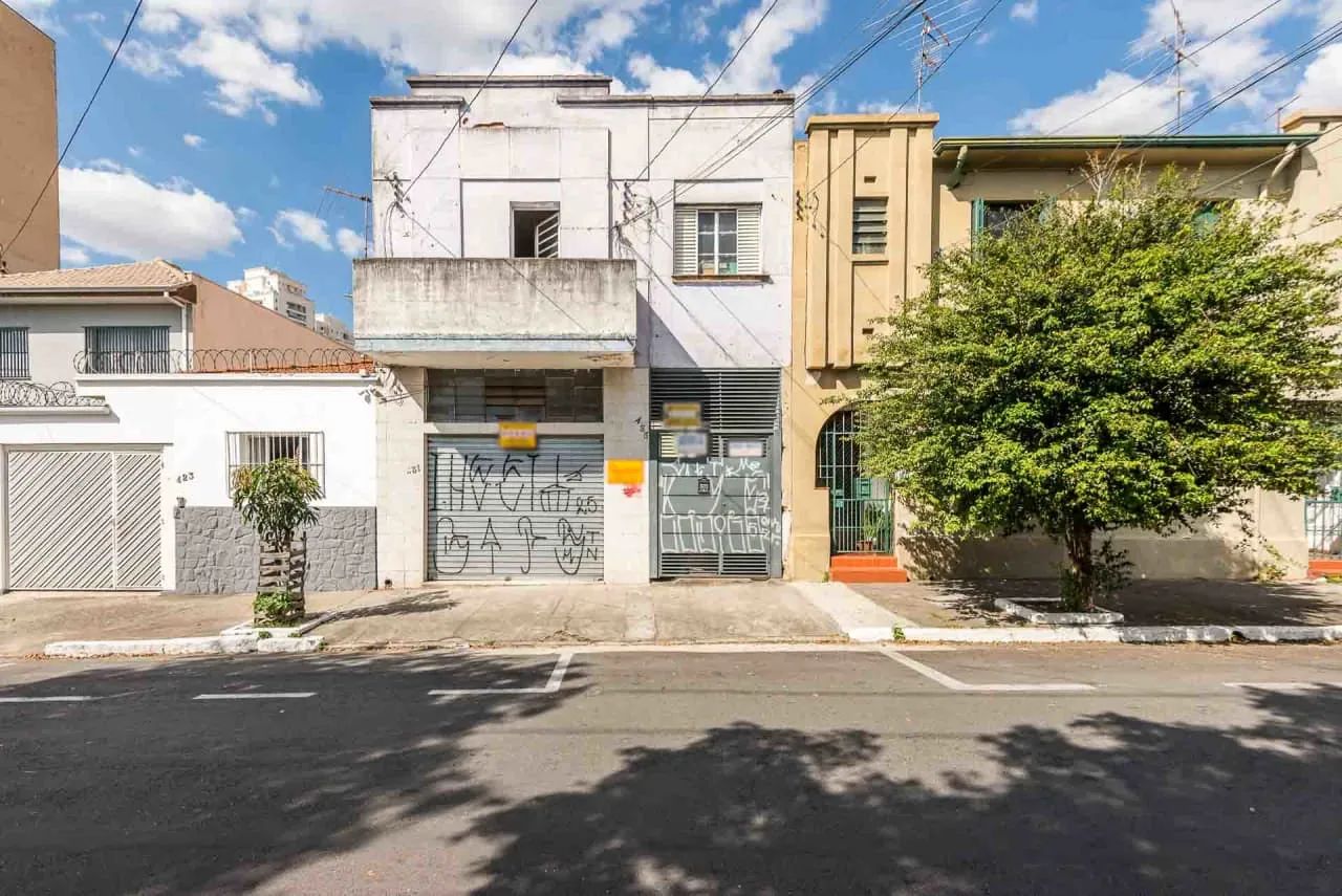 Casa comercial na Rua Domingos Rodrigues, 431  200 m²