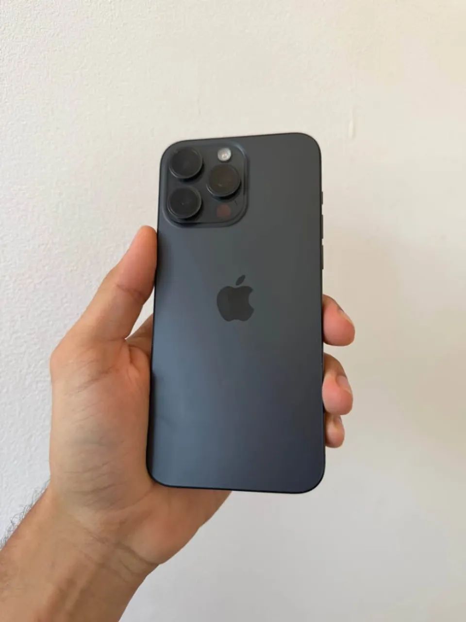 iPhone 15 Pro Max - Preto - Foto 2
