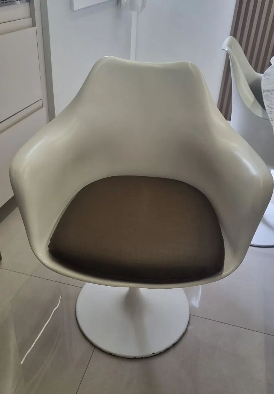 05 Cadeira para mesa de Jantar 