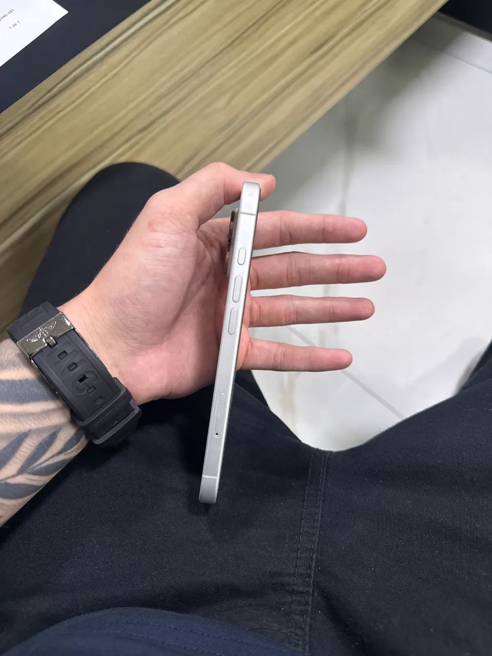 IPHONE 16  - Foto 2