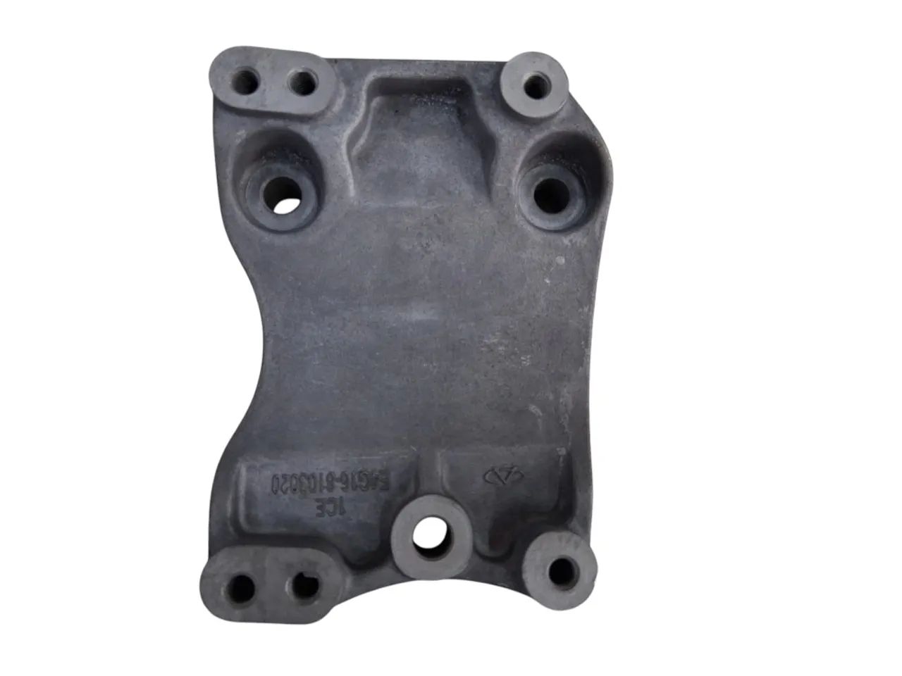 Suporte compressor Chery Arrizo 5/6 Tiggo 5 E4G168103020 - Foto 2