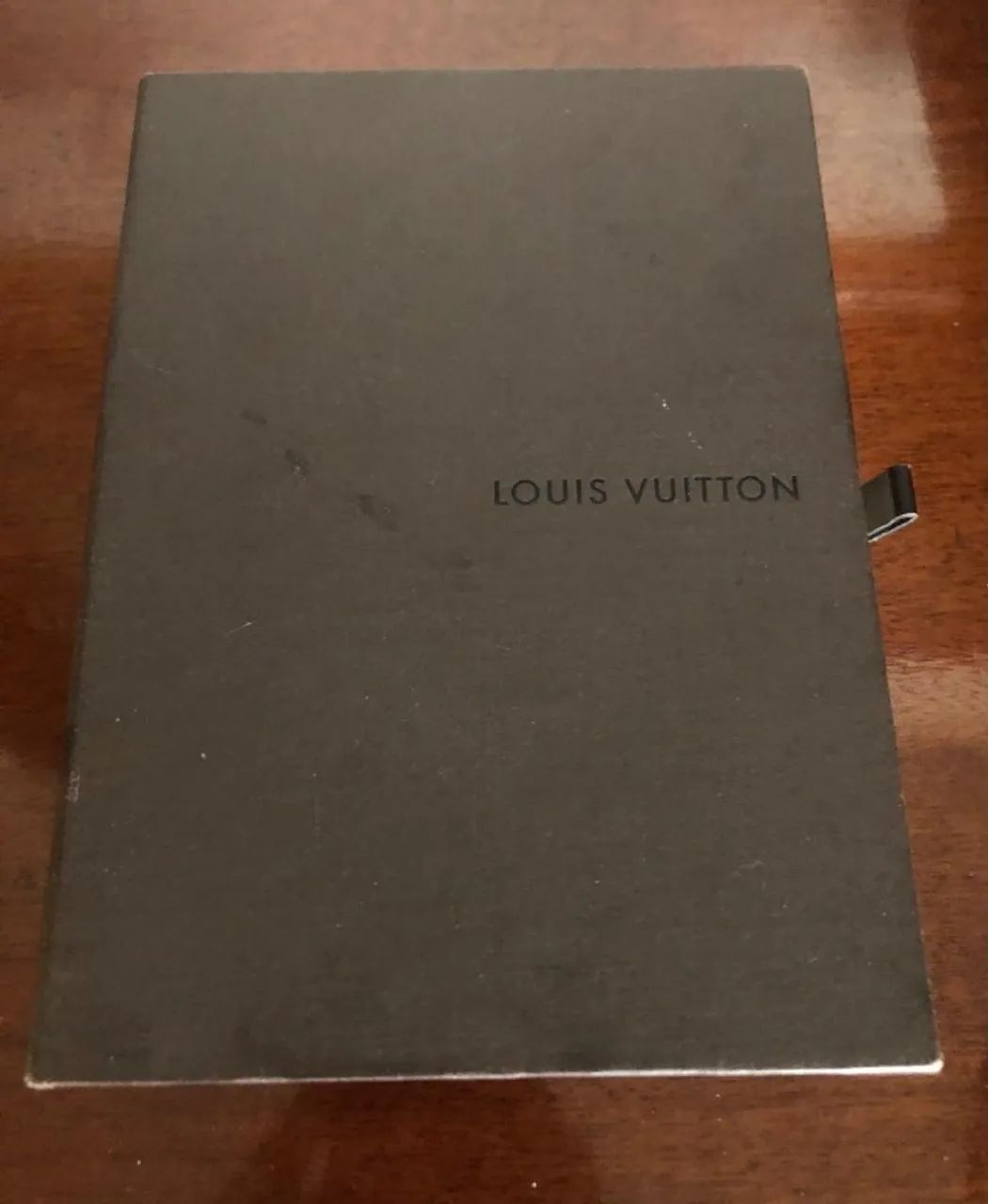 Caixa de presente Louis Vuitton- Vintage