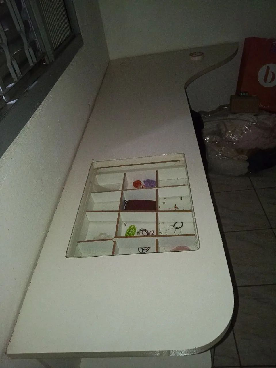 Móvel cantoneira c/ joalheria - Foto 3