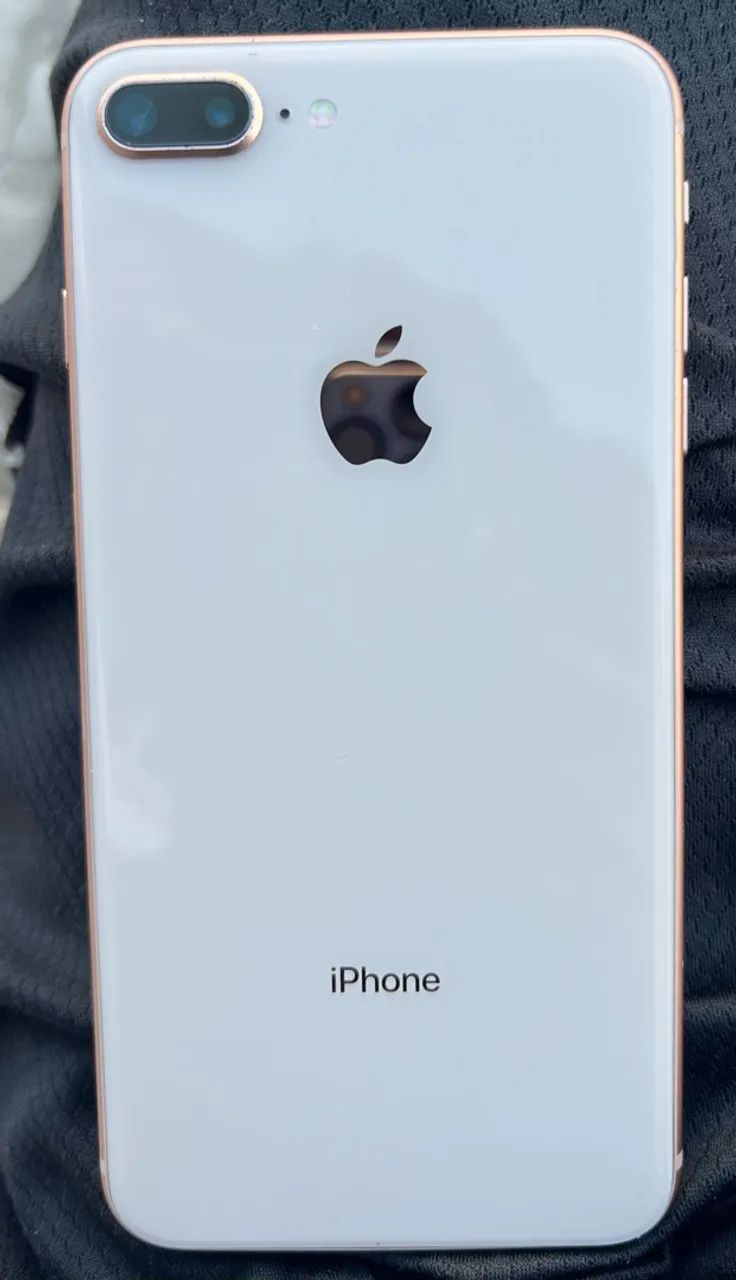 iPhone 8 Plus 
