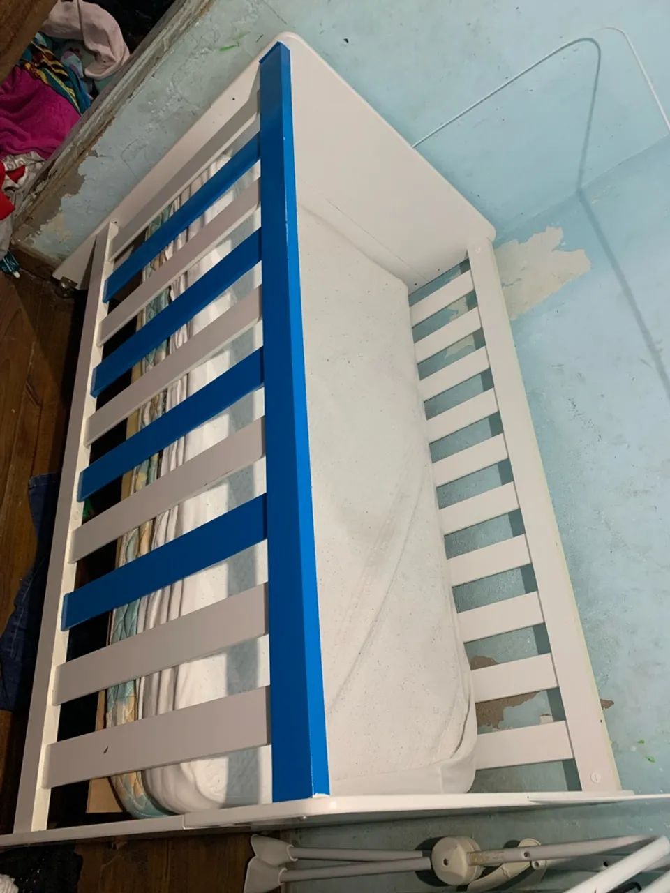 Berço infantil novinho com 2 colchões em perfeito estado - Foto 4