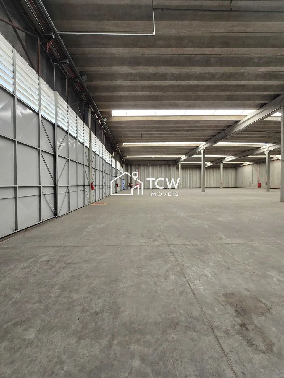 Galpão Logístico para Locação | 2.600 m² | Parque Novo Mundo/SP