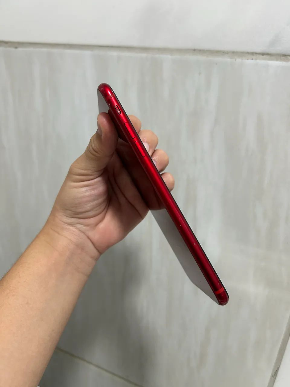 IPHONE 8 PLUS RED 64GB - Foto 3