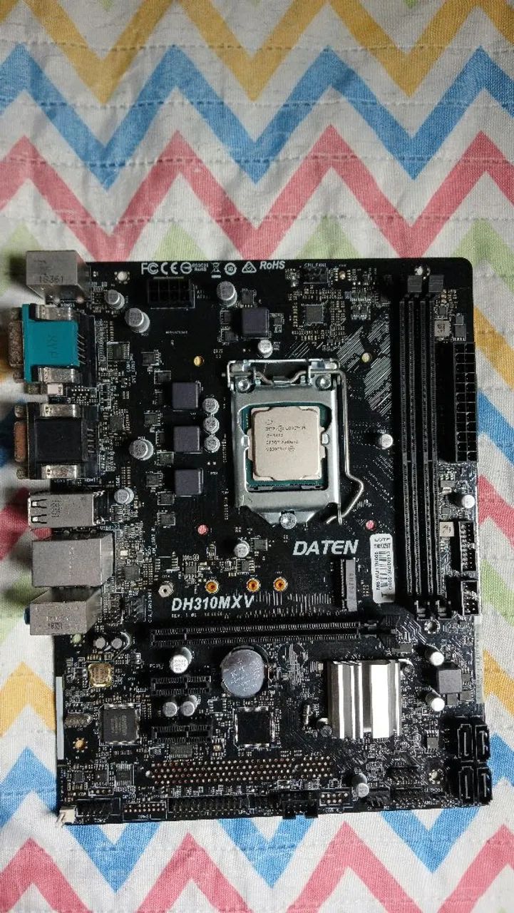KIT PLACA-MÃE + PROCESSADOR INTEL CORE i5-8400 - Foto 2