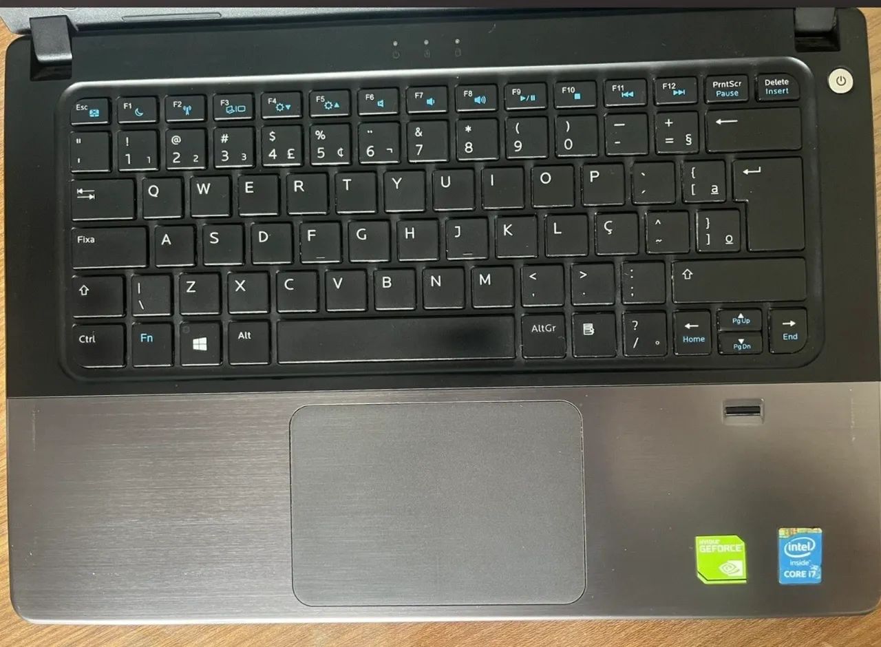 Dell i5 8GB Ram SSD 240 GB Placa de vídeo 2GB.         - Foto 2