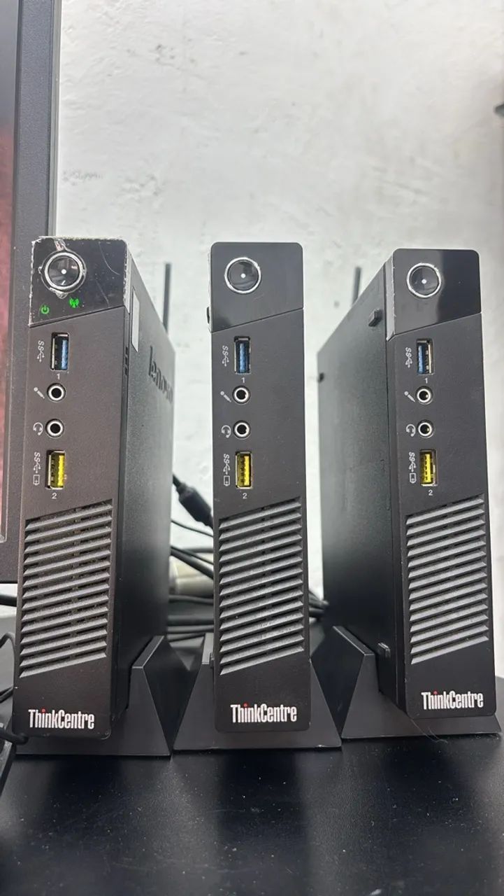Mini PC Lenovo Thinkcentre com Intel Core i3 8GB de RAM e SSD de 
