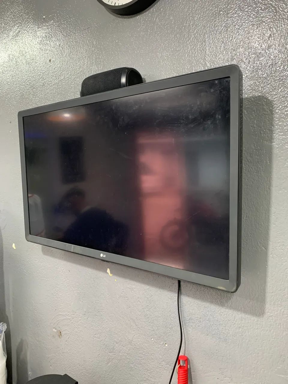 TV Smart 32? LG (com defeito na imagem)