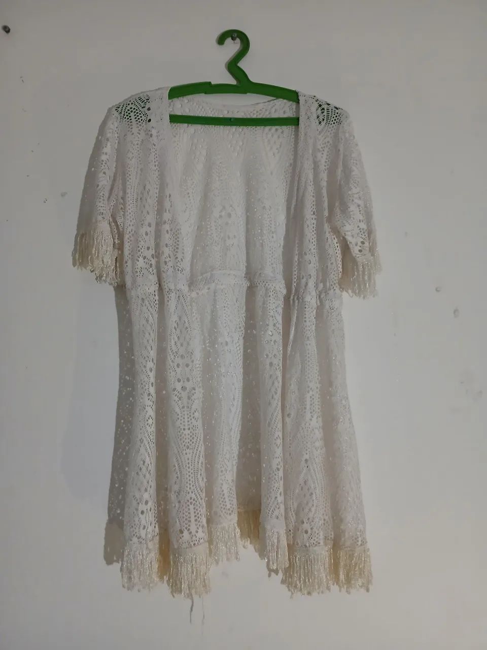 Casaco de crochê branco