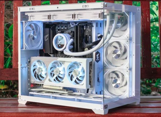 5700X - 32GB - RTX 9060XT - Foto 5